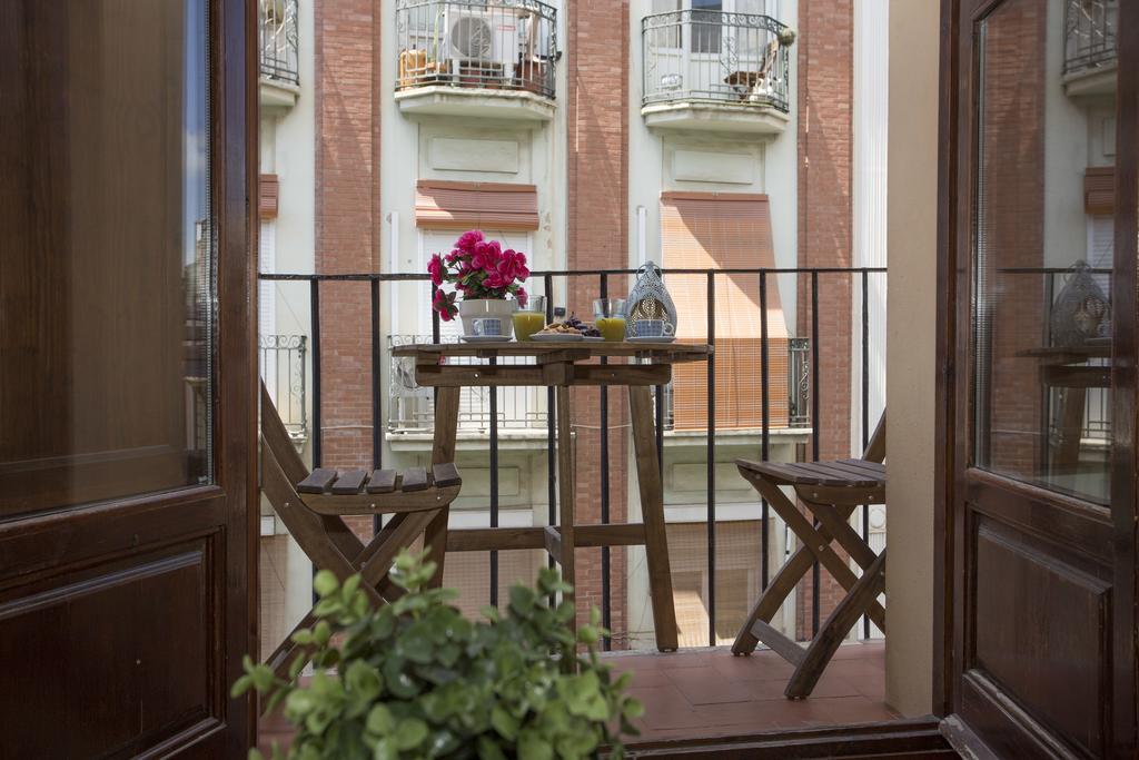 Blanquerias Apartments Valencia Bagian luar foto